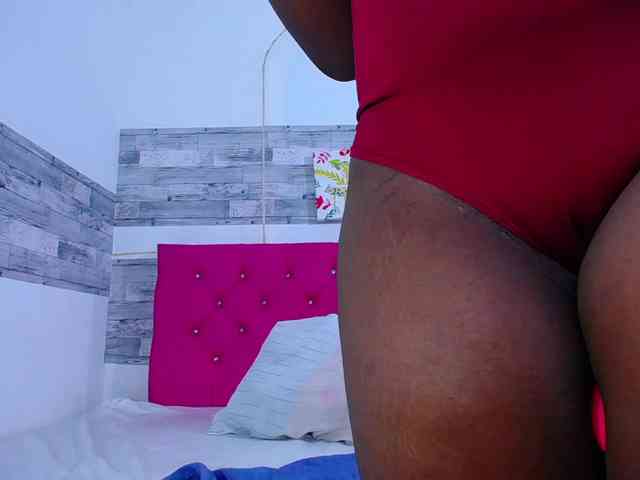 big-black-asss big-black-asss