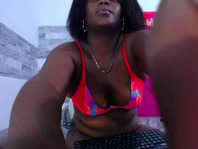 big-black-asss big-black-asss