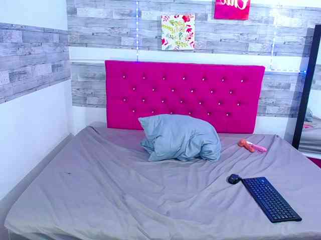 big-black-asss Live Webcam on BongaCams