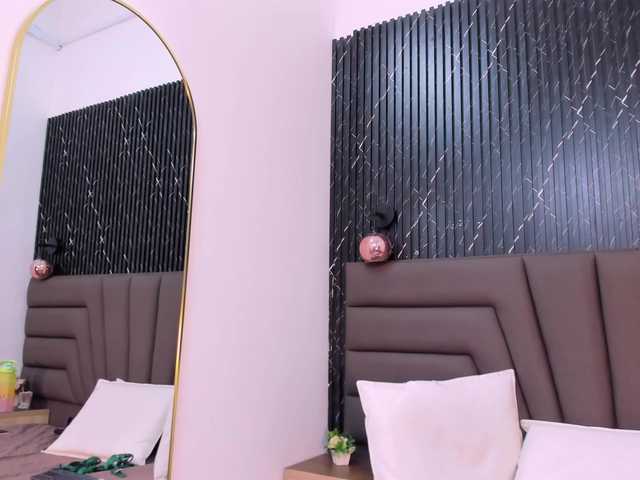ashley-miller26 online