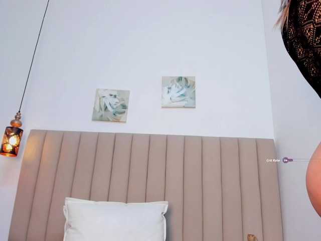 Ashley-Miller26 webcam