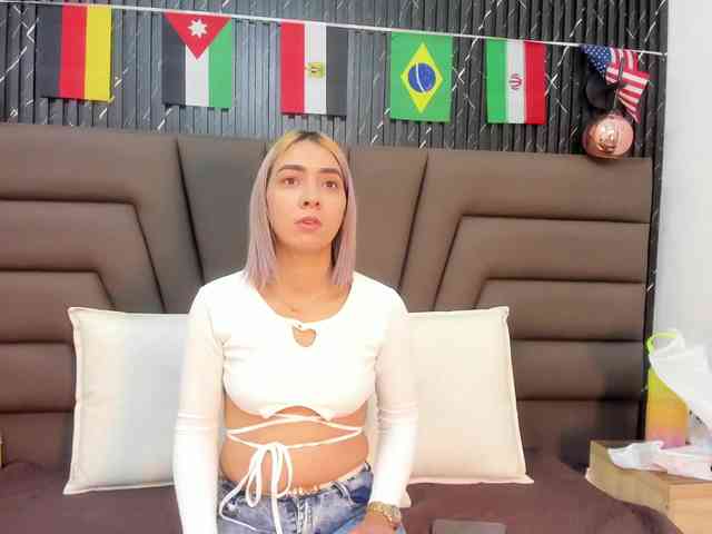 Ashley-Miller26 webcam