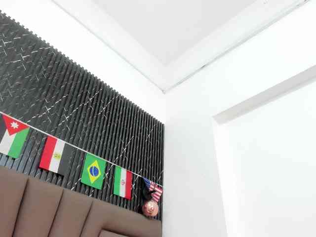 Ashley-Miller26 webcam