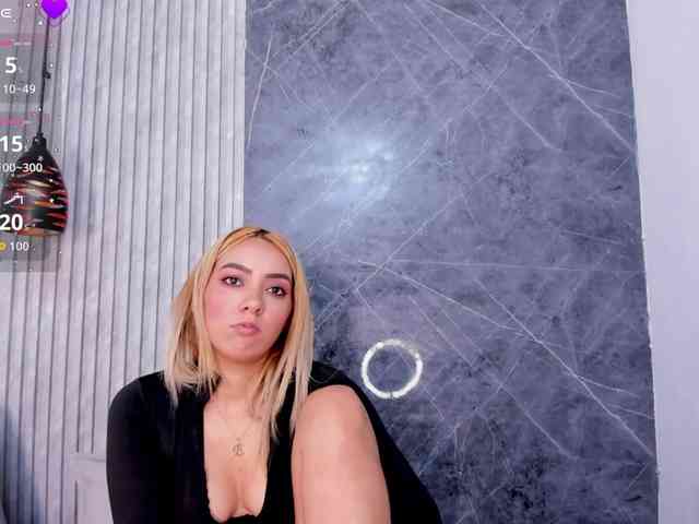 Ashley-Miller26 webcam
