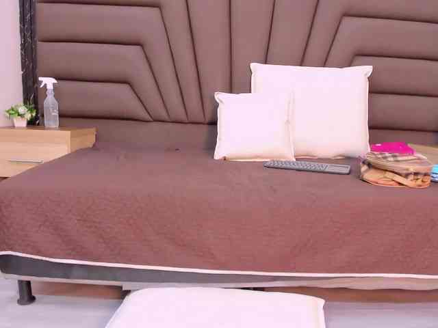 Ashley-Miller26 webcam