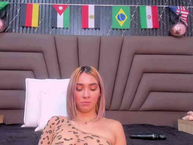 Ashley-Miller26 webcam