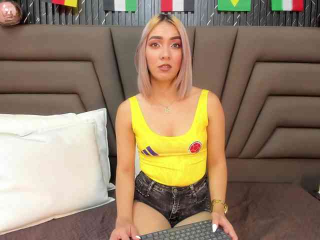 Ashley-Miller26 webcam