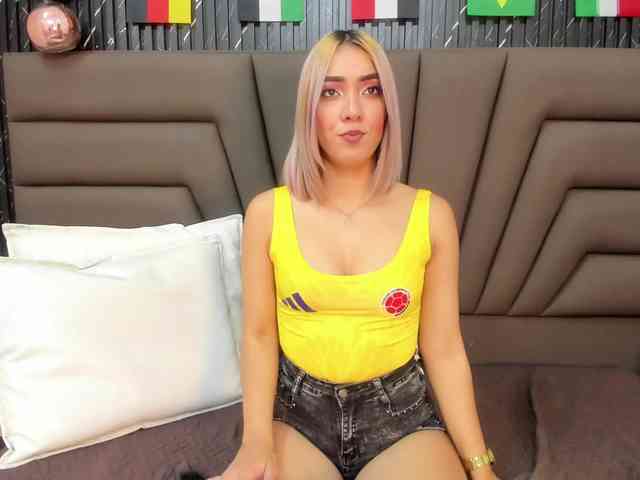 Ashley-Miller26 webcam