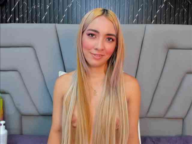 Ashley-Miller26 webcam