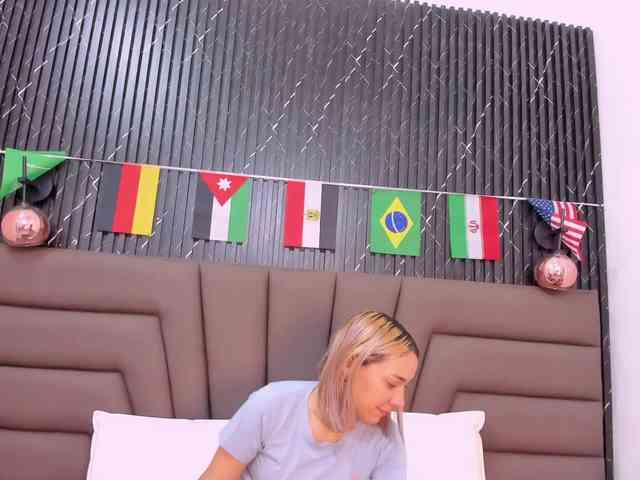 Ashley-Miller26 webcam
