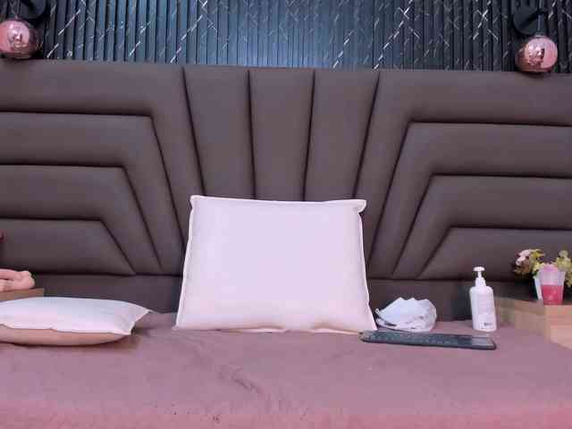 Ashley-Miller26 webcam