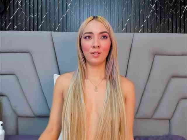 Ashley-Miller26 webcam