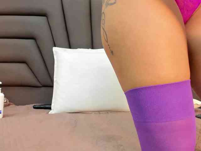 Ashley-Miller26 webcam