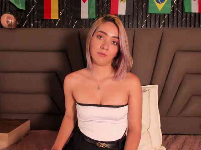 Ashley-Miller26 webcam