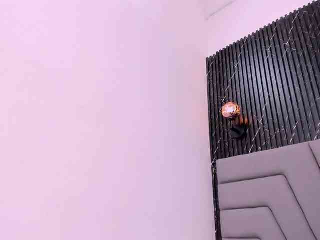 Ashley-Miller26 webcam
