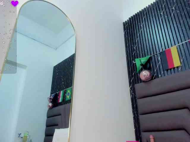 Ashley-Miller26 webcam
