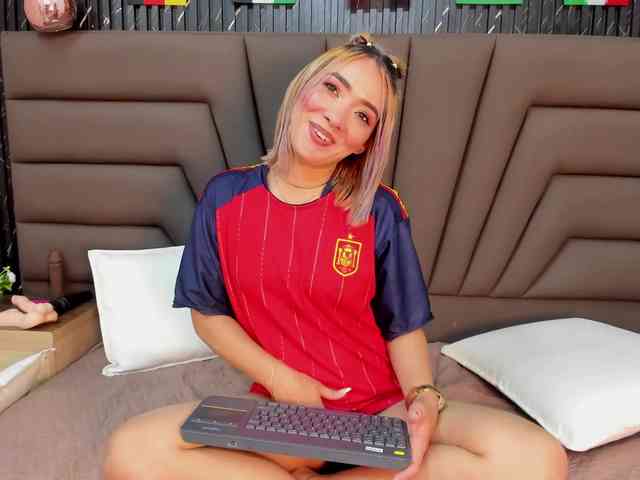 Ashley-Miller26 webcam