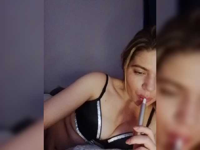 Sweet-Beauty live cam on BongaCams