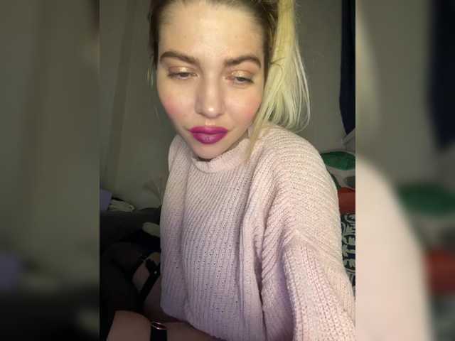 Sweet-Beauty live cam on BongaCams