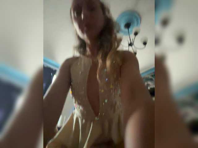Vilaniya live cam on BongaCams