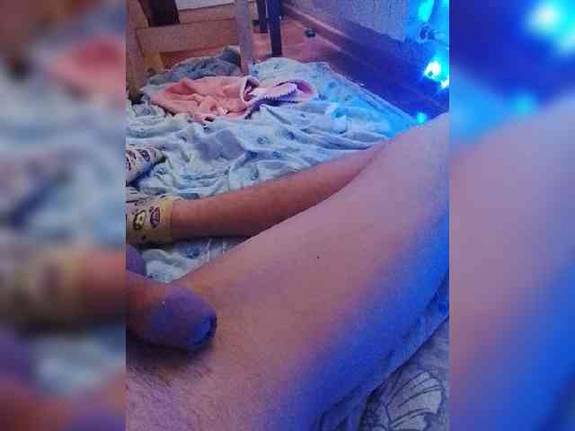 Laylay13 webcam