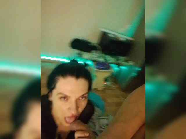 Laylay13 webcam