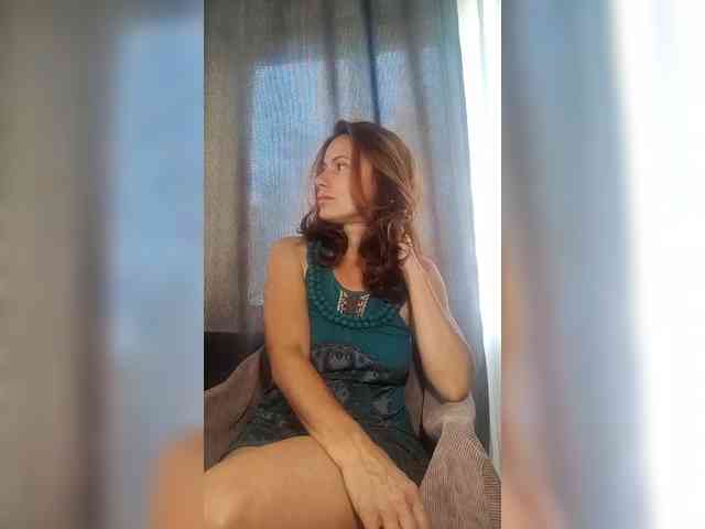 Kesarra55 Live Webcam on BongaCams