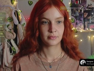 LisLy Porn Show