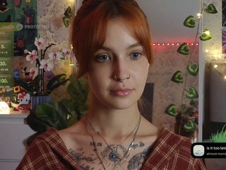 LisLy Porn Show
