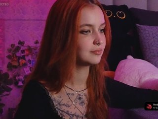LisLy Porn Show