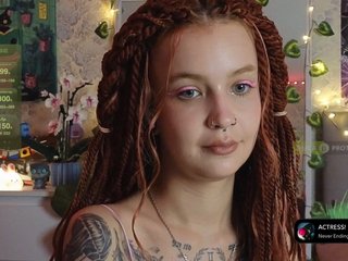 LisLy Porn Show