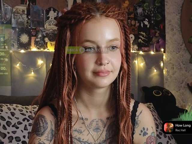 GoodyGirl live webcam show