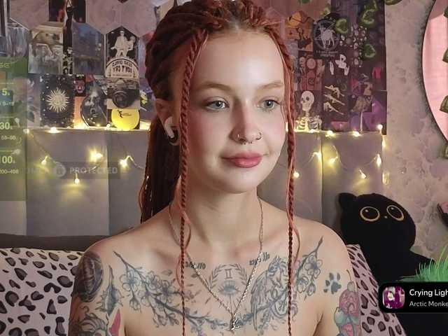 GoodyGirl live webcam show