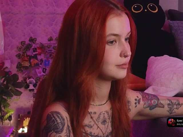GoodyGirl live cam