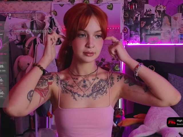 GoodyGirl live cam on BongaCams
