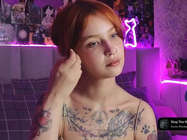 GoodyGirl live cam on BongaCams