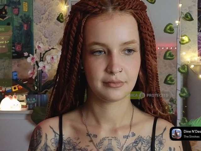 GoodyGirl live cam on BongaCams