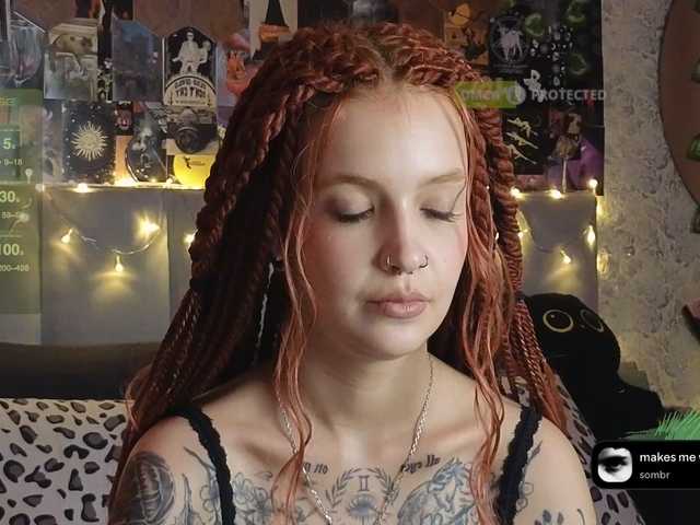 GoodyGirl live cam on BongaCams