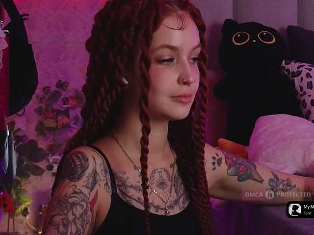 GoodyGirl's BongaCams show and profile