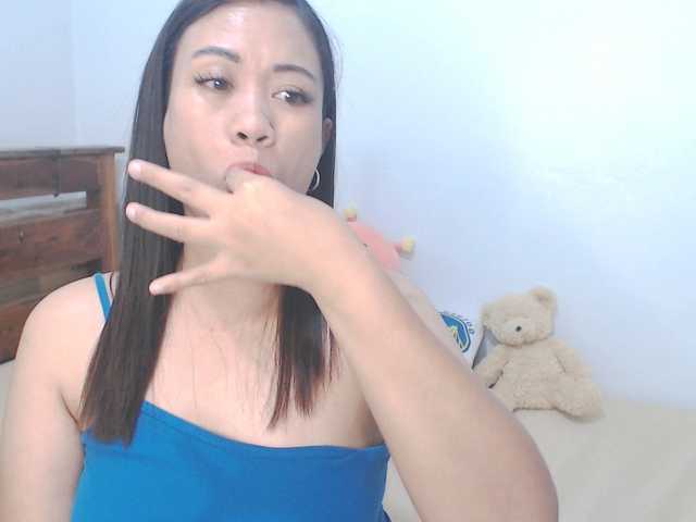 lhixyhorny live cam on BongaCams