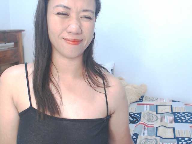 lhixyhorny live cam on BongaCams