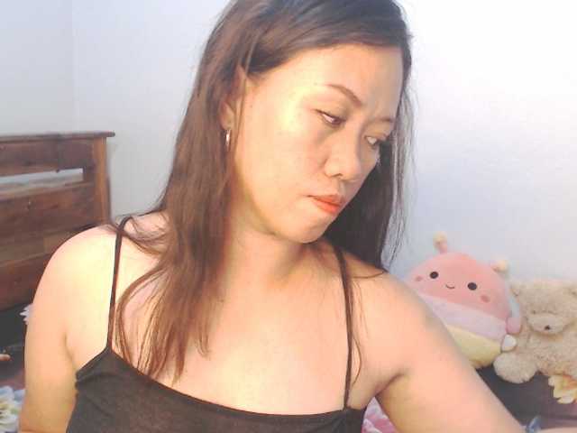 lhixyhorny live cam on BongaCams