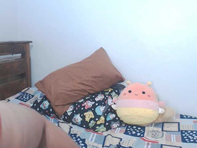 lhixyhorny live cam on BongaCams