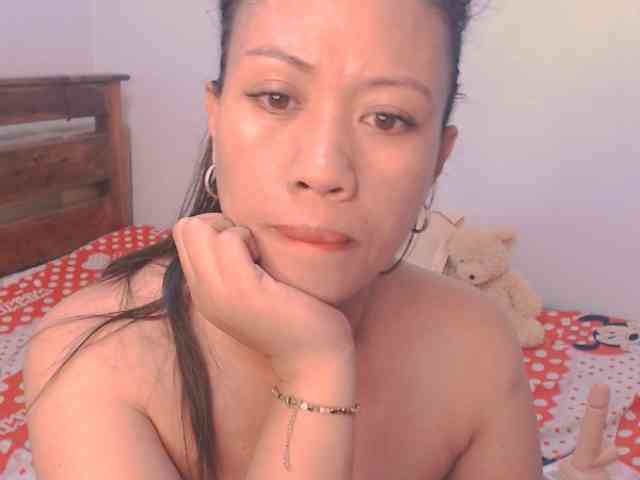 Model: Lix_zyHorny33
