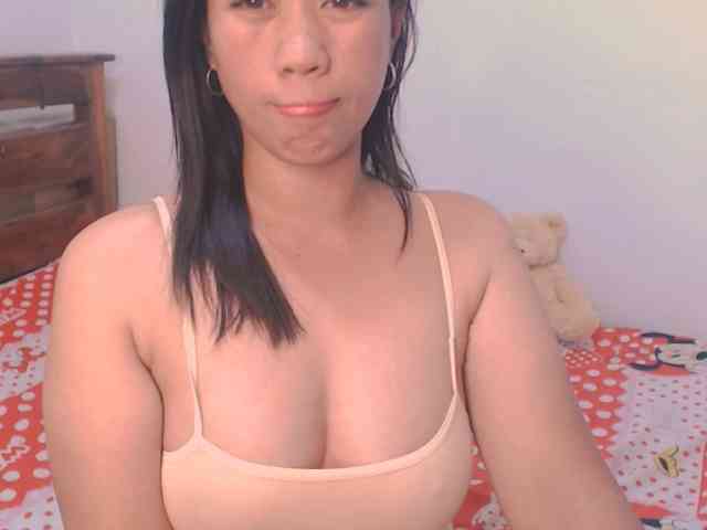 Lix_zyHorny33 webcam
