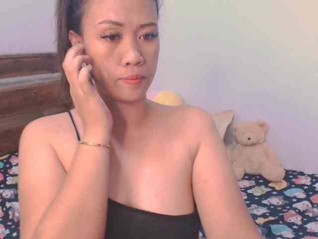 Model: Lix_zyHorny33