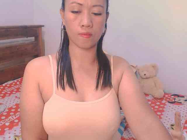 Lix_zyHorny33 webcam