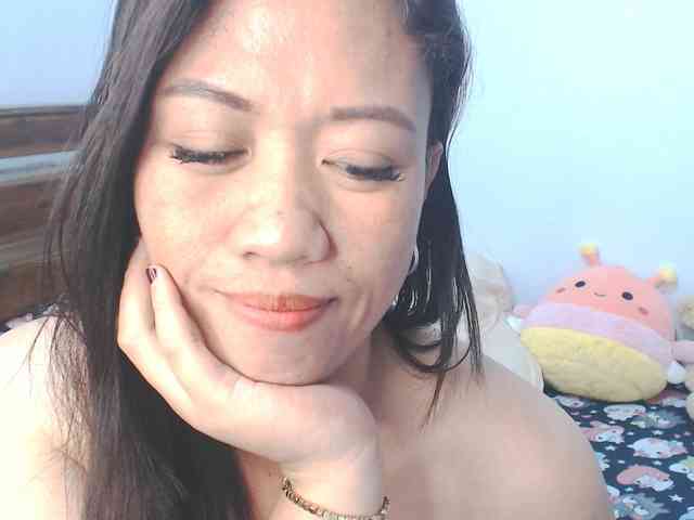 lhixyhorny Live Webcam on BongaCams