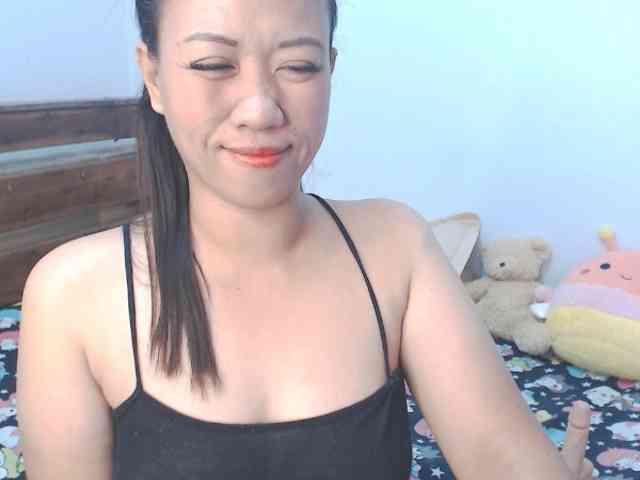 lhixyhorny webcam