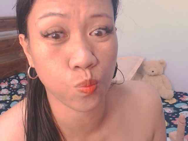 Lix_zyHorny33 webcam